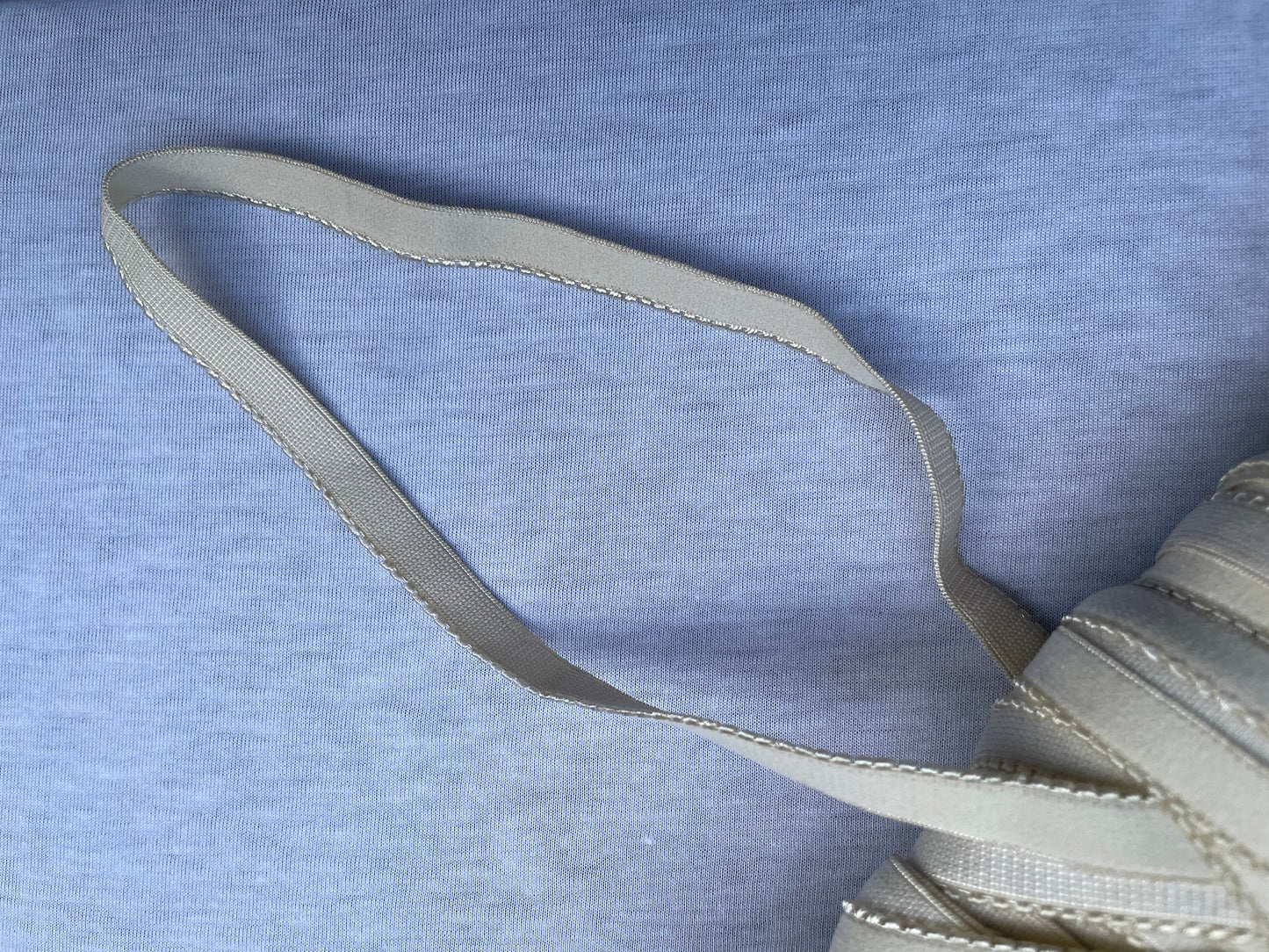 Picot Elastic. Scalloped Elastic for Bra and Lingerie Making. Cream colour. 1.1cm/11mm wide